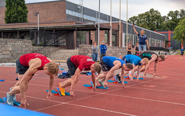 Lundakvällen heat 4 män seniorer 100m